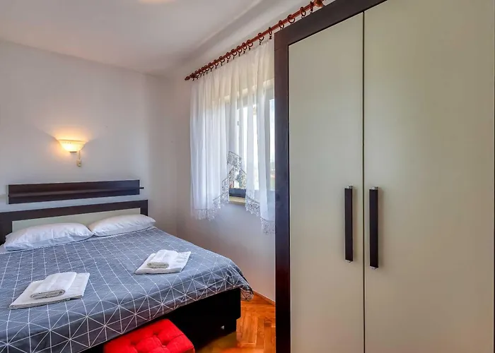 Apartament Biserka *